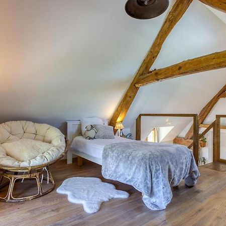 Gite De Charme : La Grange Au Lac Azur Treffort  エクステリア 写真