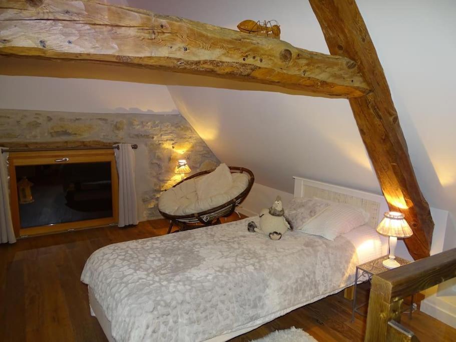 Gite De Charme : La Grange Au Lac Azur Treffort  エクステリア 写真