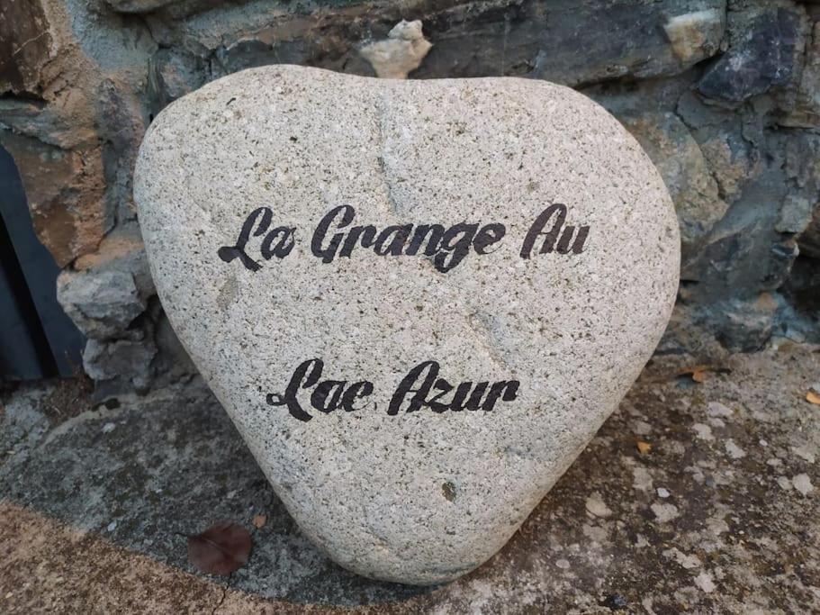 Gite De Charme : La Grange Au Lac Azur Treffort  エクステリア 写真